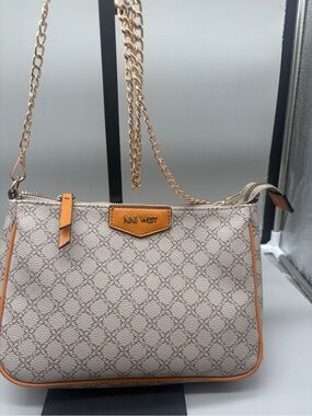 Nine West Beige Crossbody Bag with Tan Trim and Gold Chain